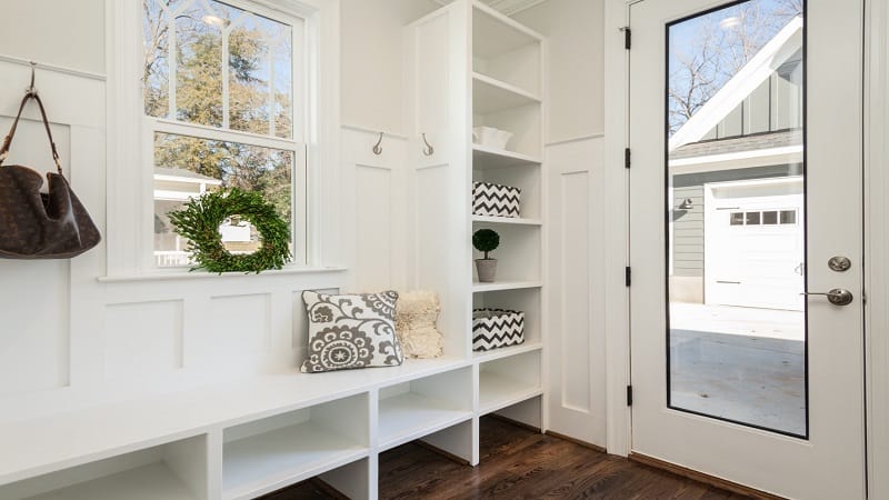 How to Build a Mudroom Bench Seat