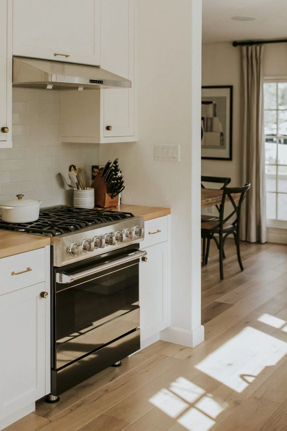 black kitchen countertop ideas